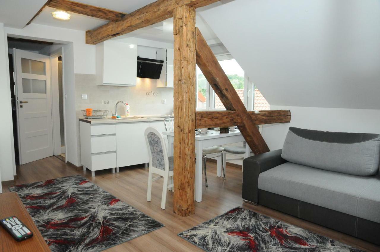 Apartamenty Kamienica مارونجوفو المظهر الخارجي الصورة